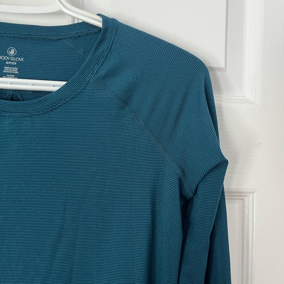 Body Glove Active Long Sleeve Shirt (Size S) - Picture 4 of 6